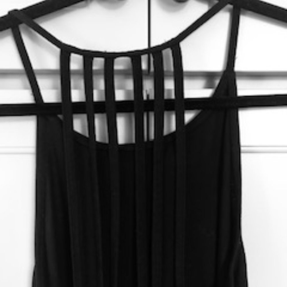 Rese Black Spaghetti Strap Halter Tank Top